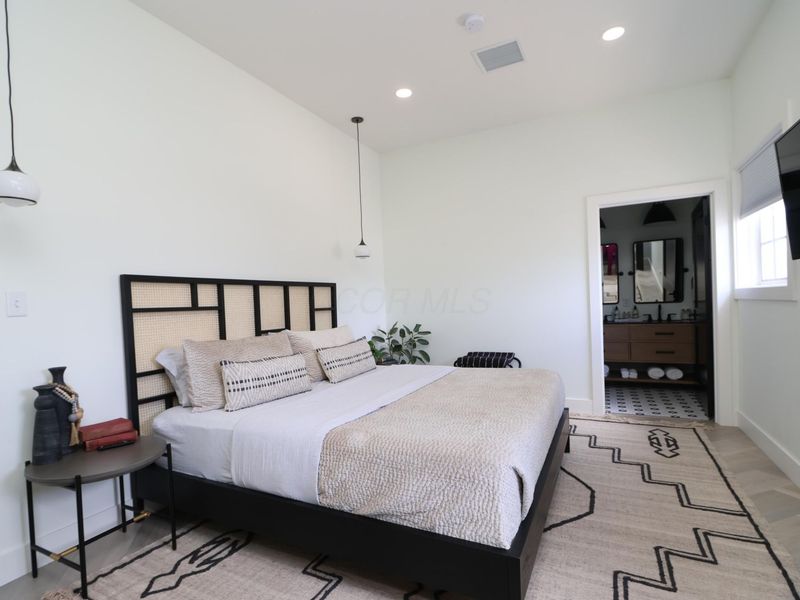 40 E Main Street, Lexington, OH 44904 Photo 21