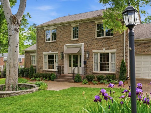 608 Linden Sq, Nashville, TN 37215
