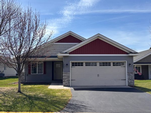 1007 Winsome Way NW, Isanti, MN 55040