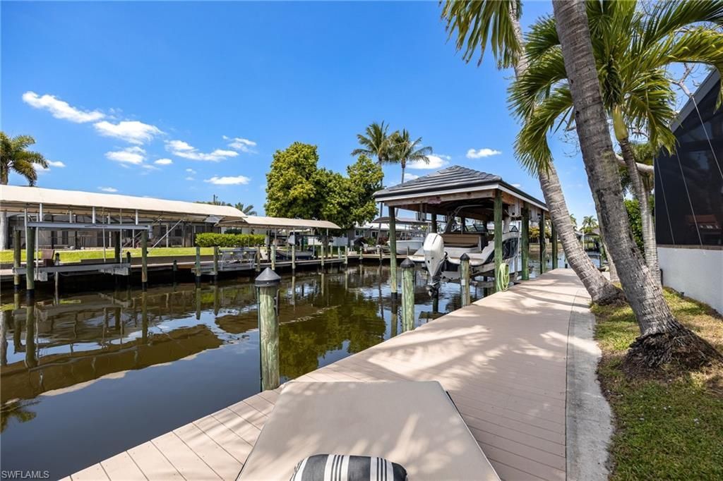 476 Keenan Ct, Fort Myers, FL 33919 Photo
