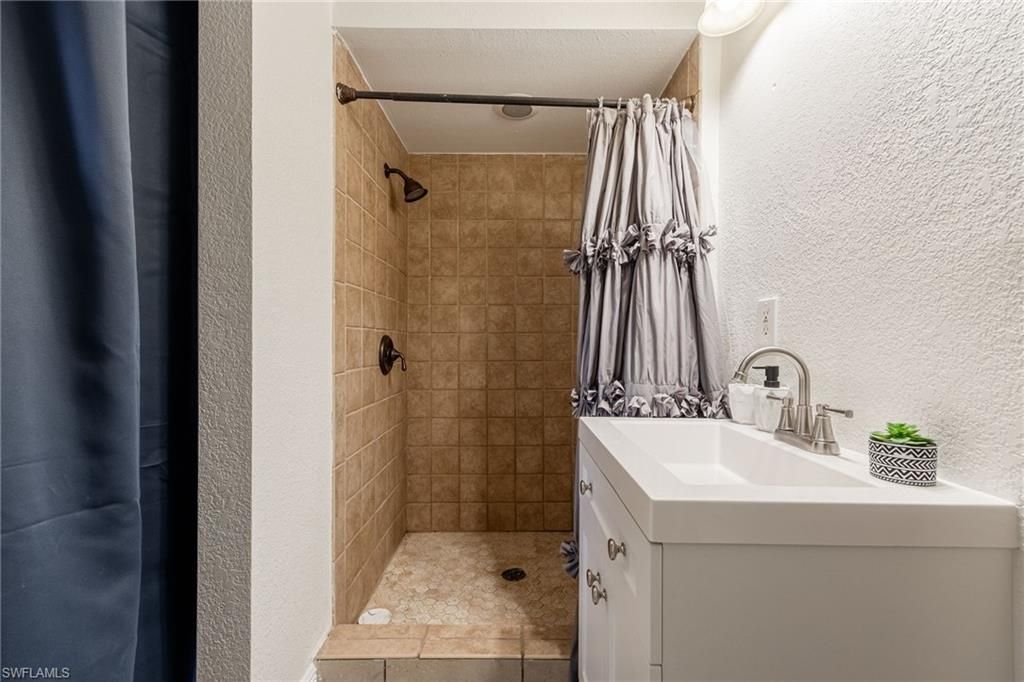 17041 E Lake Dr, North Fort Myers, FL 33917 Photo