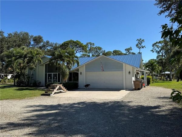 17040 Pleasure RD , CAPE CORAL, FL 33909