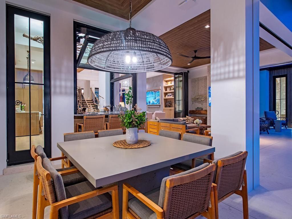 3040 Fort Charles Dr, Naples, FL 34102 Photo