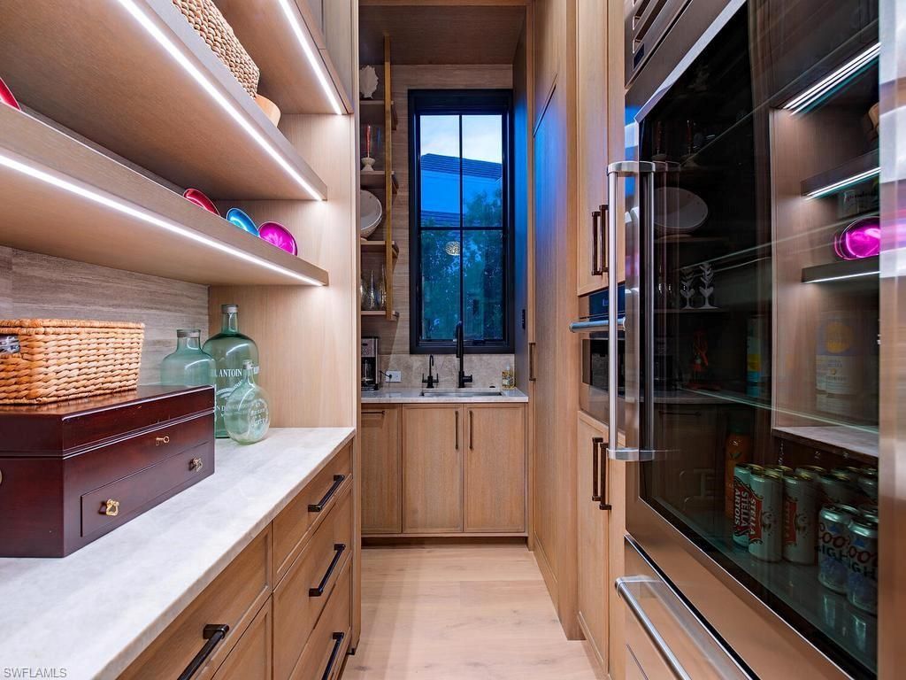 3040 Fort Charles Dr, Naples, FL 34102 Photo