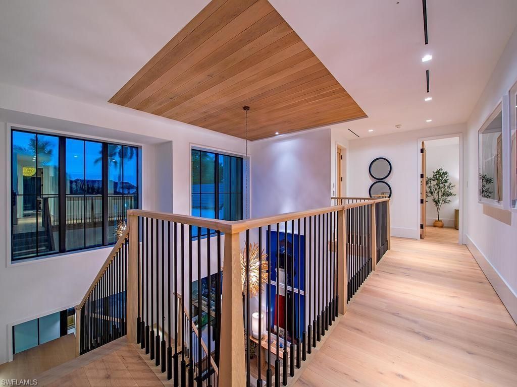 3040 Fort Charles Dr, Naples, FL 34102 Photo