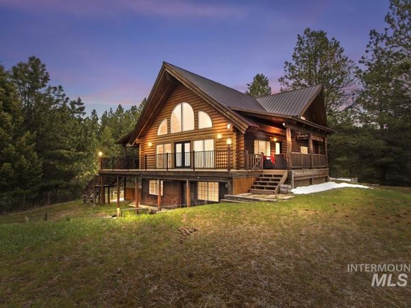 10360 Gamann Drive, Cascade, ID 83611