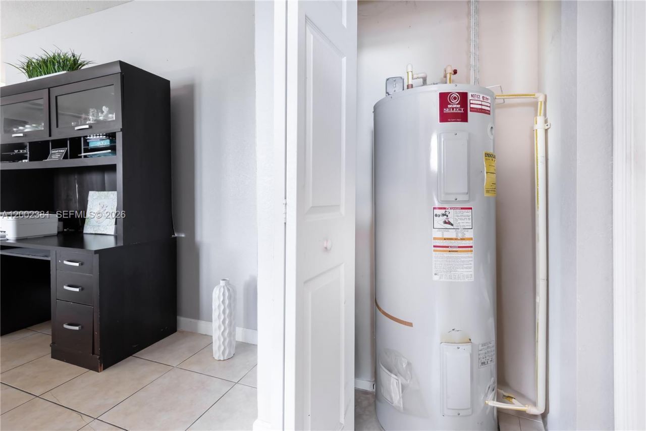 685 SE 37th Pl , Homestead, FL 33033 Photo