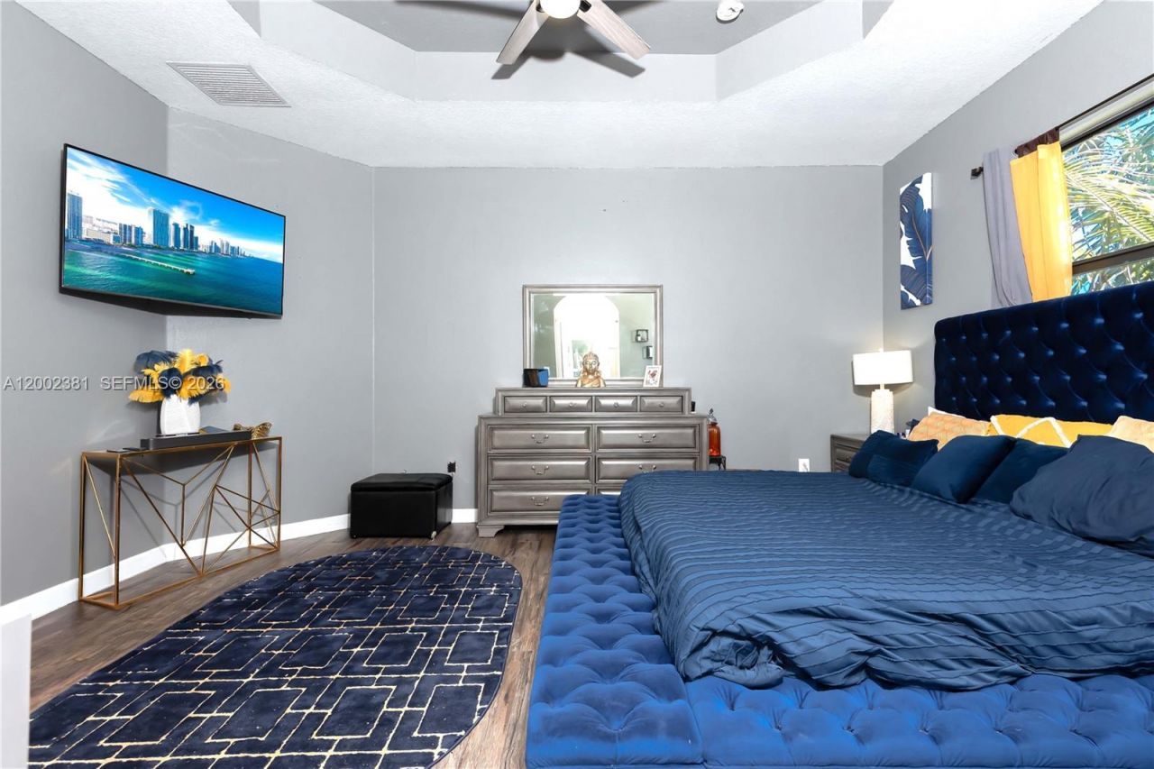 685 SE 37th Pl , Homestead, FL 33033 Photo