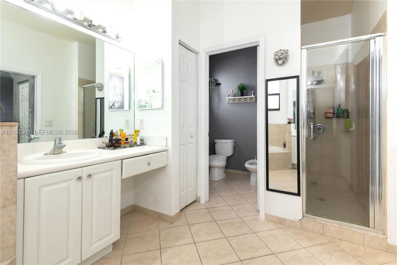 685 SE 37th Pl , Homestead, FL 33033 Photo