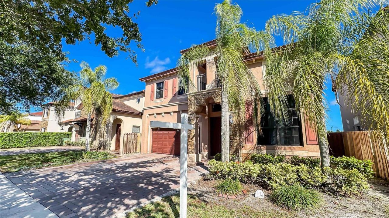 685 SE 37th Pl , Homestead, FL 33033 Photo