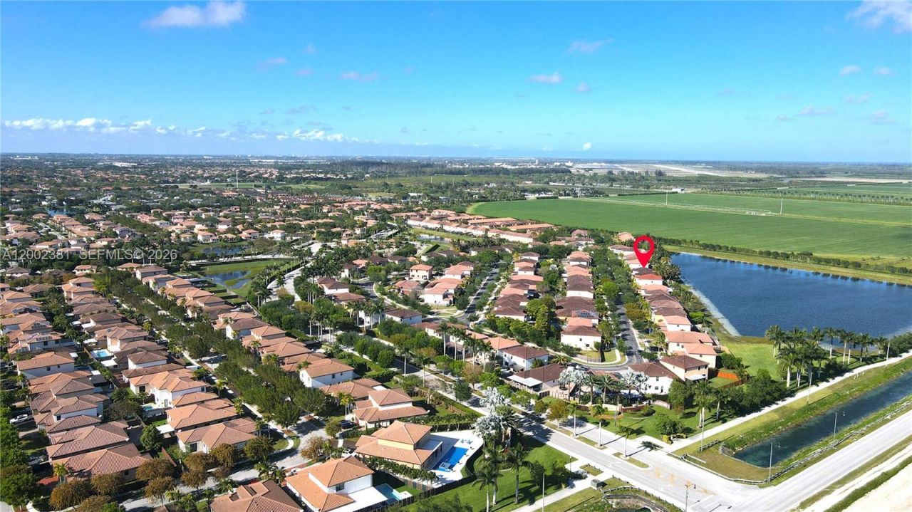 685 SE 37th Pl , Homestead, FL 33033 Photo