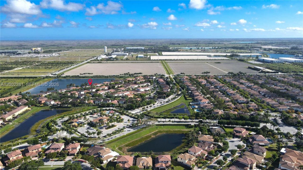 685 SE 37th Pl , Homestead, FL 33033 Photo