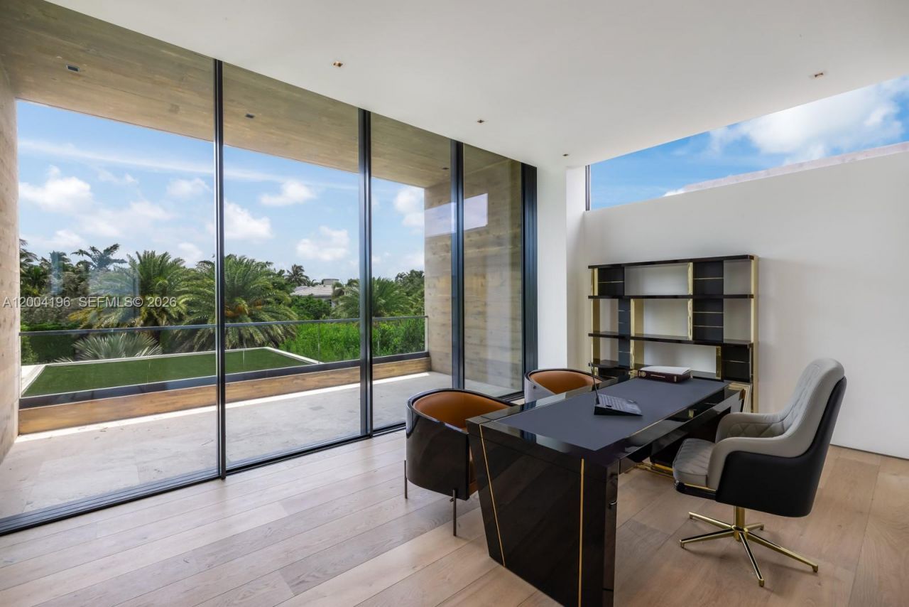 825 E Dilido Dr, Miami Beach, FL 33139 Photo