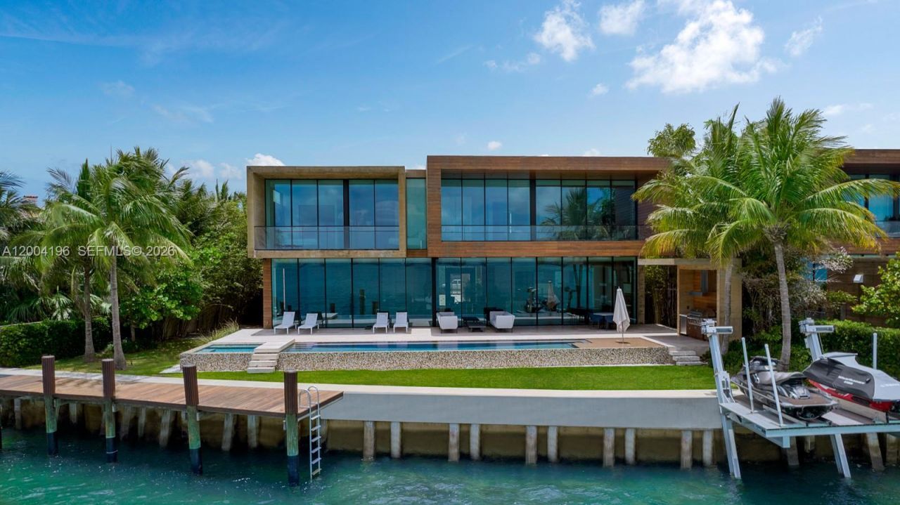 825 E Dilido Dr, Miami Beach, FL 33139 Photo