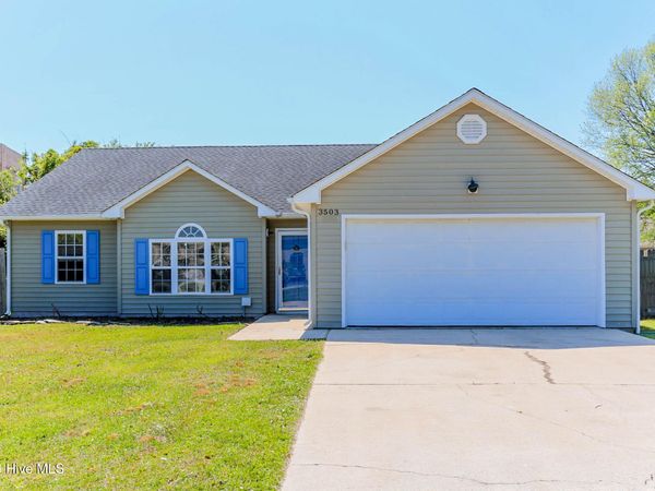 3503 Mandy Lane, Morehead City, NC 28557