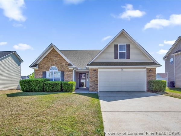 189 Bennington Drive , Raeford, NC 28376