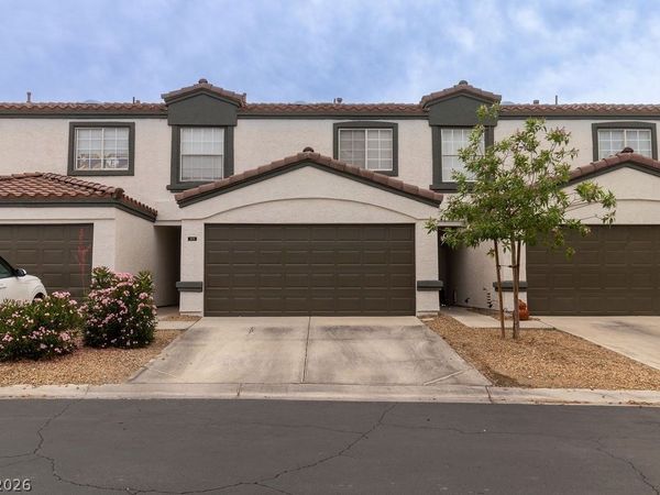 5330 E Charleston Boulevard , Unit 99, Las Vegas, NV 89142