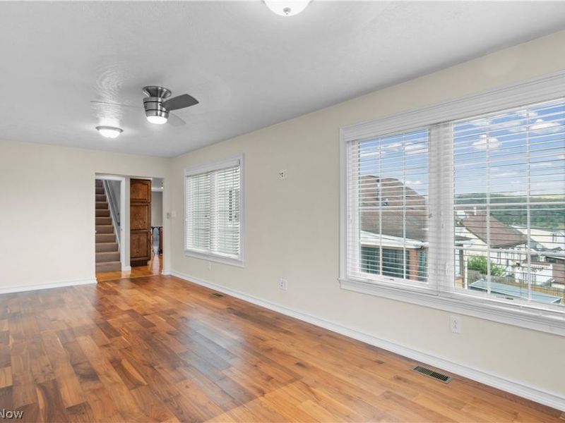 1015 Biltmore Avenue, Toronto, OH 43964 Photo 14