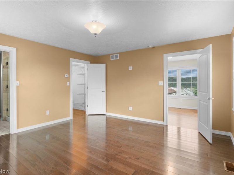 1015 Biltmore Avenue, Toronto, OH 43964 Photo 17