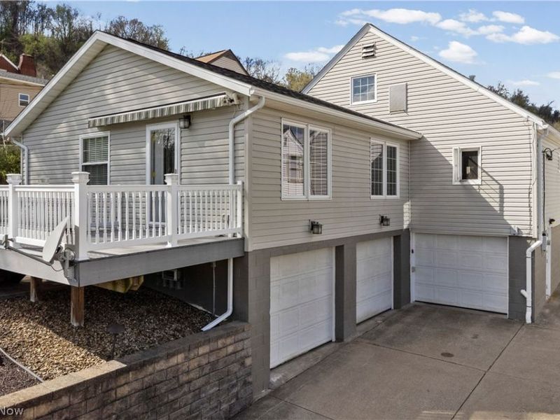 1015 Biltmore Avenue, Toronto, OH 43964 Photo 2