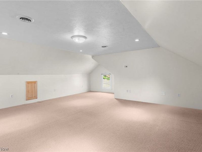 1015 Biltmore Avenue, Toronto, OH 43964 Photo 29