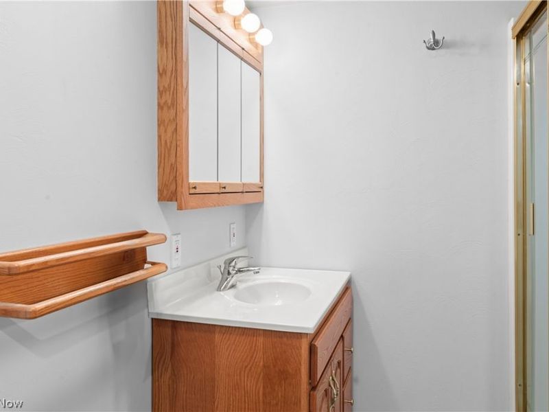 1015 Biltmore Avenue, Toronto, OH 43964 Photo 35