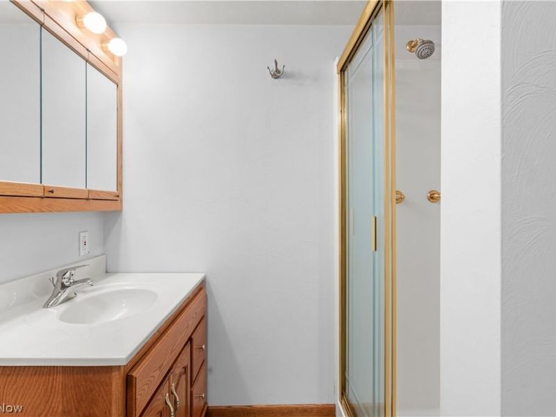 1015 Biltmore Avenue, Toronto, OH 43964 Photo 37