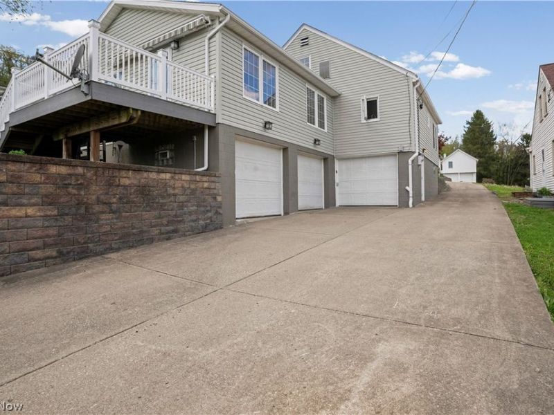 1015 Biltmore Avenue, Toronto, OH 43964 Photo 48