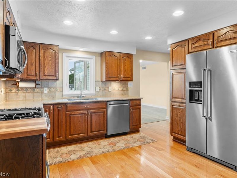 1015 Biltmore Avenue, Toronto, OH 43964 Photo 8