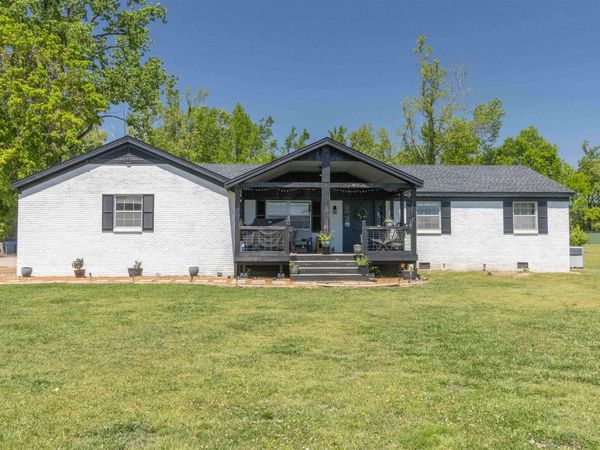 268 TAYLOR RD, Michie, TN 38357