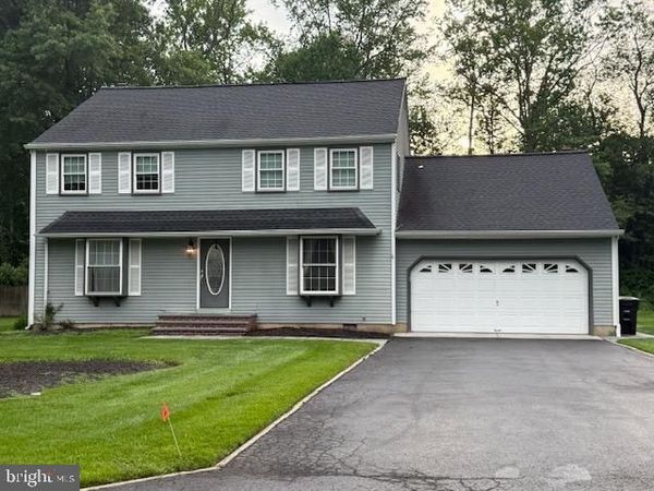 10 BAYAU TRAIL , MEDFORD, NJ 08055