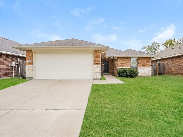 3445 Cayman Drive, Fort Worth, TX 76123