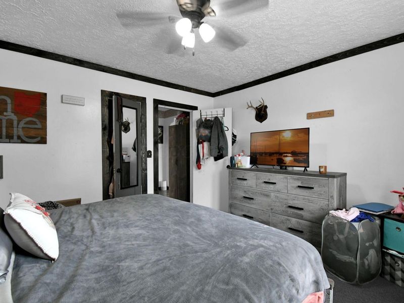 59 W Tucker Avenue , Shelby, OH 44875 Photo 14