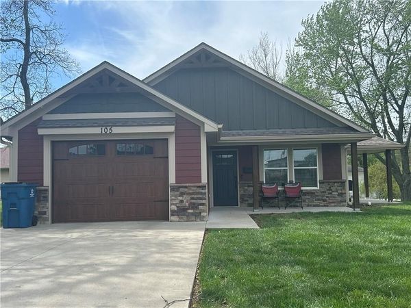 105 S 5th Street, Odessa, MO 64076
