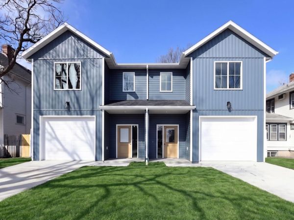 806 7th Street N, Fargo, ND 58102