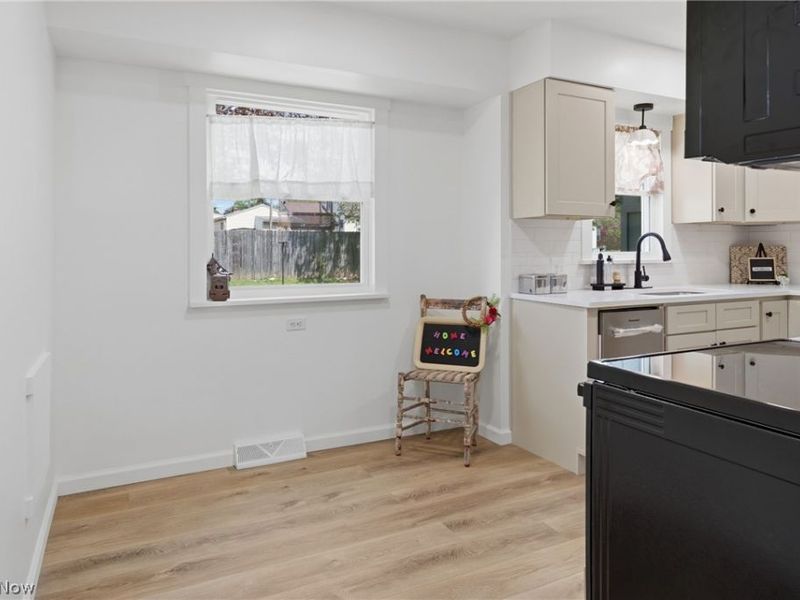 4871 15th Street SW, Canton, OH 44710 Photo 9