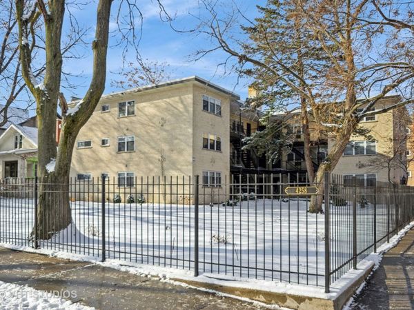 4258 N Greenview Avenue , Unit 1E, Chicago, IL 60613