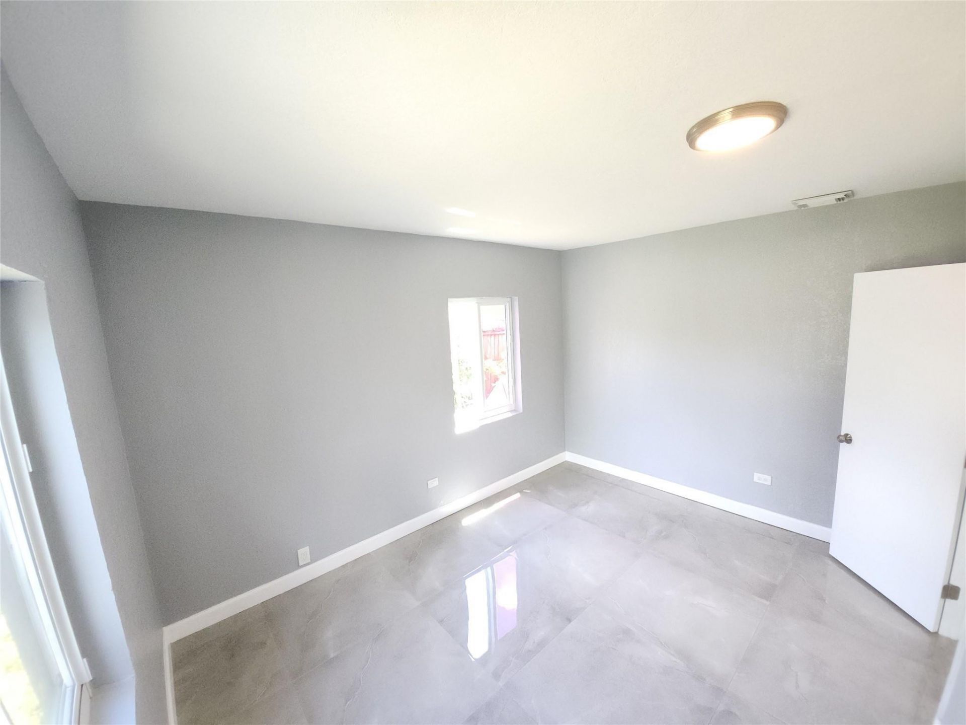 1766 NE 181st Street, North Miami Beach, FL 33162 Photo
