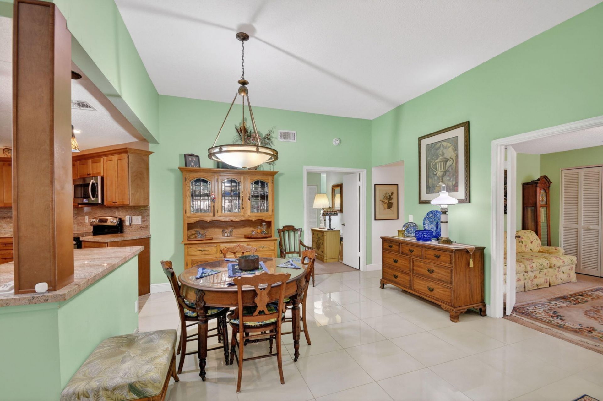 5155 Pine Drive, Boynton Beach, FL 33437 Photo