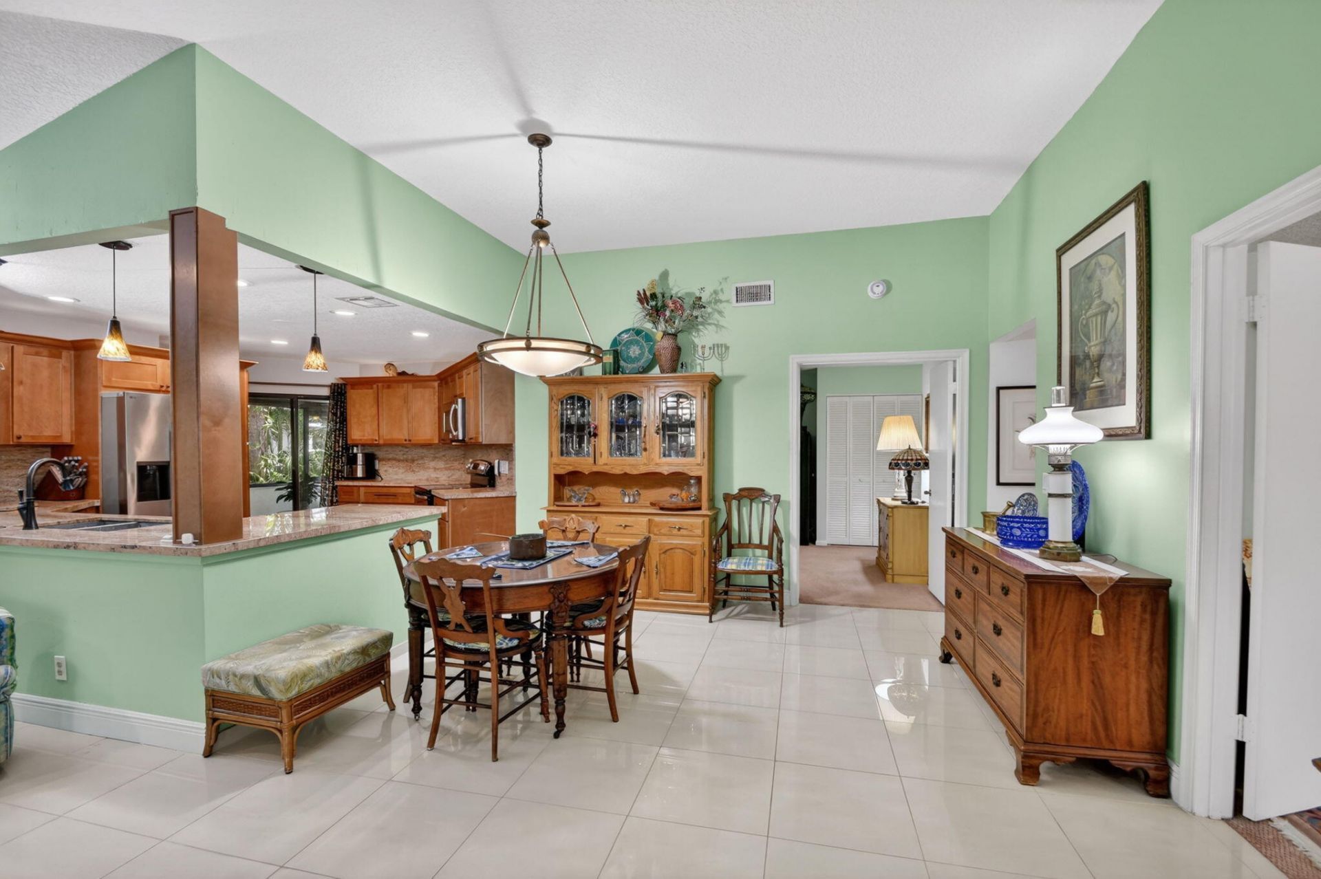 5155 Pine Drive, Boynton Beach, FL 33437 Photo