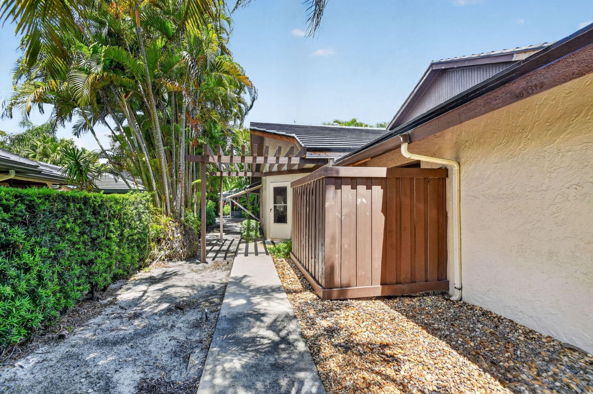 5155 Pine Drive, Boynton Beach, FL 33437 Photo