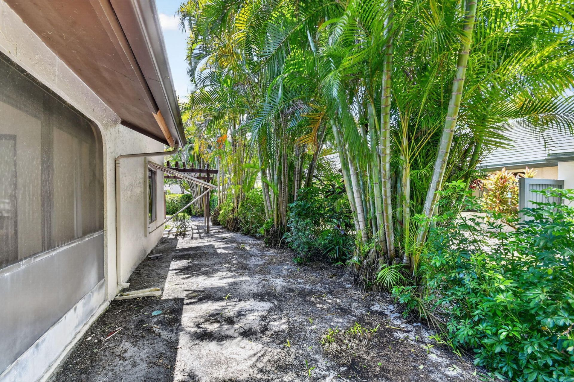 5155 Pine Drive, Boynton Beach, FL 33437 Photo