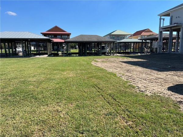 2435 BENCH Boulevard , St Bernard, LA 70085