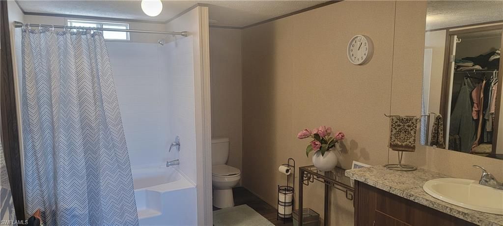 4709 Kon Tiki Ln, Bonita Springs, FL 34134 Photo