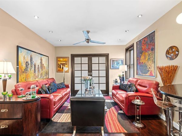 50 East 8th Street 0 , Unit 6P, New York (Manhattan), NY 10003