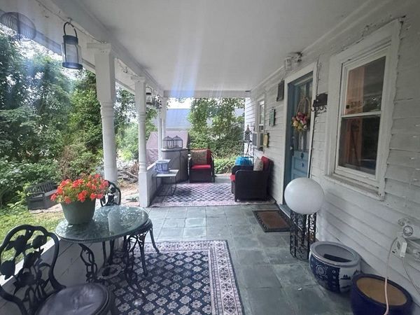1673 Northern Boulevard, Roslyn, NY 11576