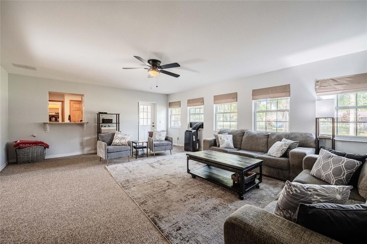 5905 Whispering Pines Road, Lakeland, FL 33811 Photo