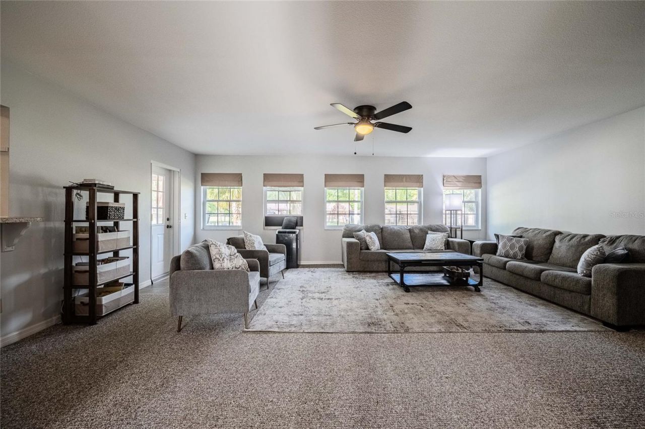 5905 Whispering Pines Road, Lakeland, FL 33811 Photo