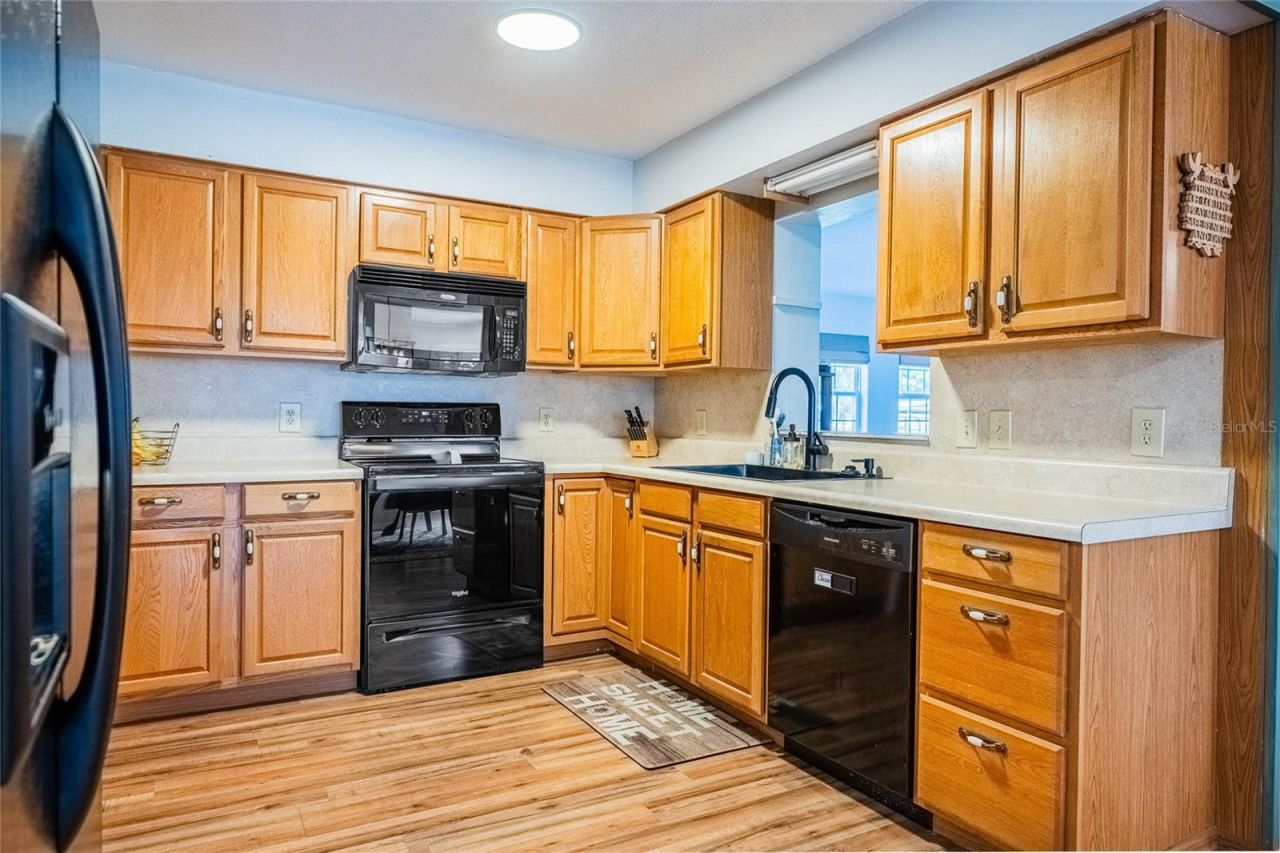 5905 Whispering Pines Road, Lakeland, FL 33811 Photo