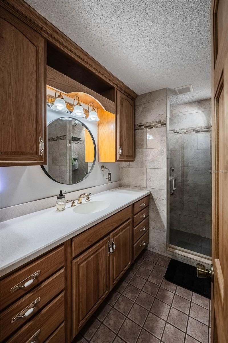 5905 Whispering Pines Road, Lakeland, FL 33811 Photo